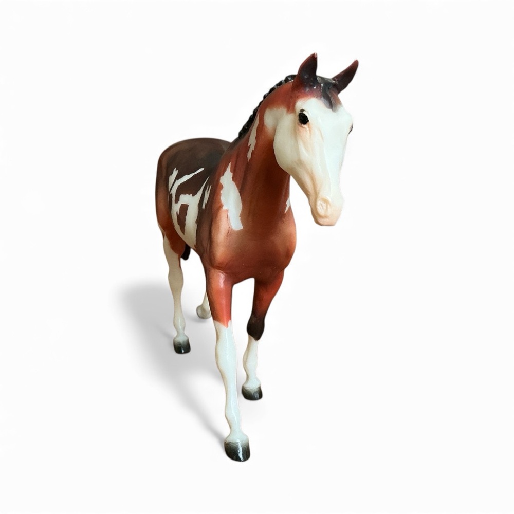 Breyer Reeves Toy Horse Might Tango Pinto Sport Horse #677